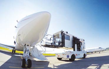 safe & comfortable boarding with ambulift